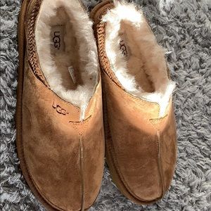 Ugg - slippers